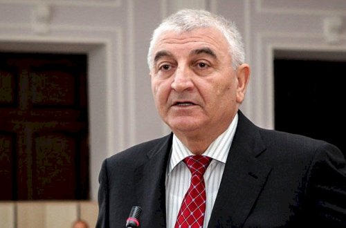 Məzahir Pənahovun oğlu Azərbaycandan gedib - “Onu Amerikada tutdura bilərdim”