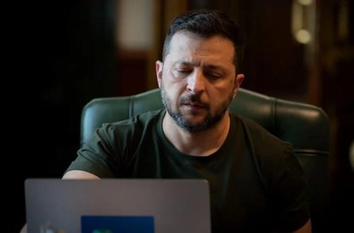 Zelenski: Mən Putinlə görüşməyə hazıram