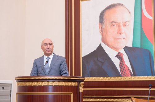 ADSEA-da “Keyfiyyəti idarəetmə: Müştəri məmnuniyyəti” üzrə təlim keçirildi