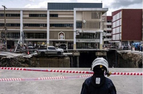 Taylandda yol çökdü, nəhəng çuxur əmələ gəldi