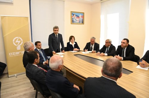 “Azərişıq” ASC-nin nümayəndələri Oğuzda fermer və sahibkarlarla görüşüb