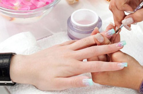 Dırnaq gelləri sonsuzluğa səbəb ola bilər - Açıqlama