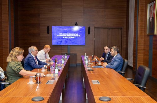 Çilidən olan parlamentarilər “ASAN xidmət”də