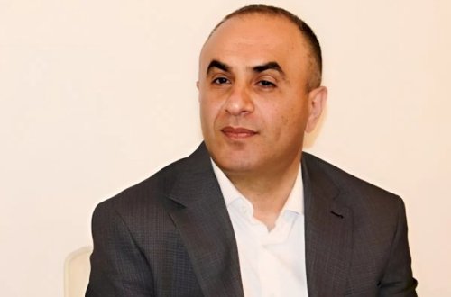 Prorektor işdən çıxmaq üçün ərizə yazdı - Nazir qəbul etdi