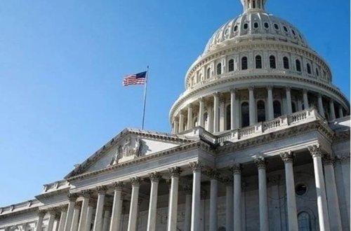 ABŞ-da Federal hökumət rəsmi olaraq bağlanıb