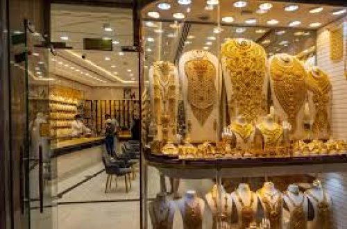 Mərkəzi Univermaqda mənimsəmə, satıcı qadın həbs edildi