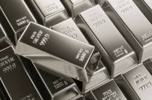 Gümüşün qiyməti tarixi maksimumunu yenilədi