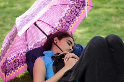 Alimlər xəbərdarlıq edir: Gecə oyaq qalmağın nəticələri təhlükəlidir 