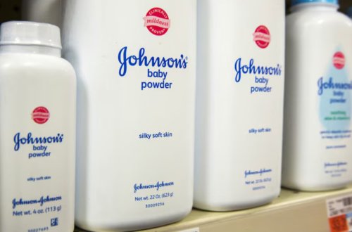 Məşhur uşaq pudraları xərçəng yaradır? - Minlərlə şikayətçi var