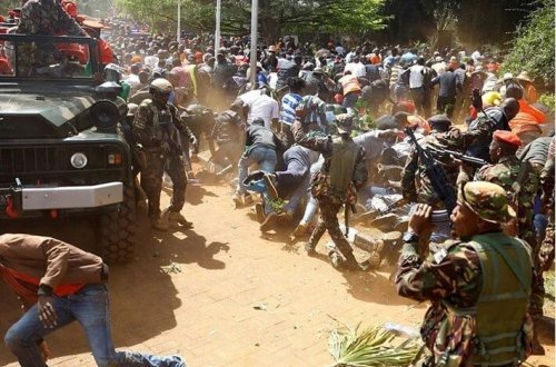 Keçmiş baş nazirin dəfn mərasimində insident: 4 ölü