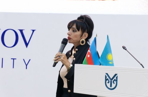 Aktauda Xəzərin ekoloji problemlərinin tarixi əsaslarına dair kitab təqdim olunub