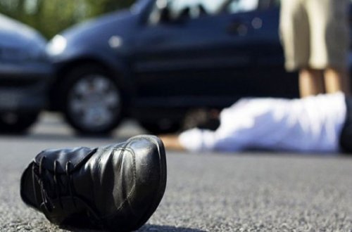 Şəmkirdə avtomobil piyadanı vurub öldürdü