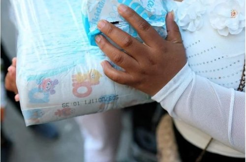 Çinli cütlük uşaq bezi sataraq milyon dollarlıq imperiya qurdu