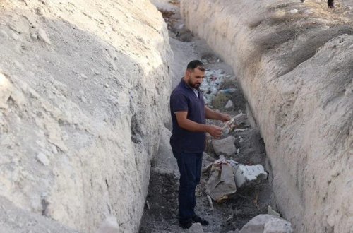 Dəməşqdə Əsəd dövrünə aid kütləvi məzarlıq tapılıb