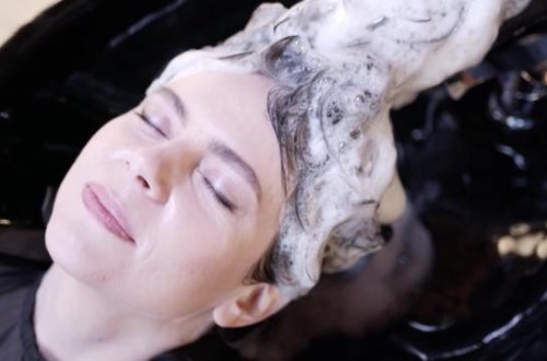 Makiyaj və saça qulluq məhsulları hələ də zəhərli kimyəvi maddələr ehtiva edir