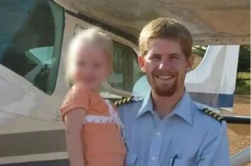 Nigerdə ​​oğurlanan amerikalı pilot: İŞİD-də şübhəli bilinir