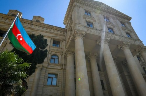 Azərbaycan XİN Qazaxıstanı təbrik edib