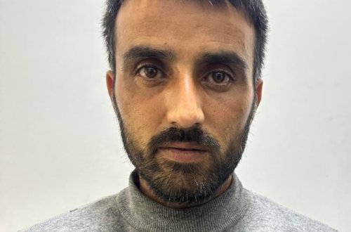 Sosial evlərdə mənzil almaq adı ilə dələduzluq edən şəxs saxlanılıb