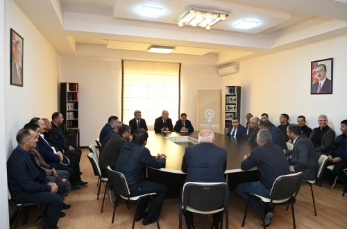 “Azərişıq” ASC-nin nümayəndələri Zərdabda fermer və sahibkarlarla görüşüb