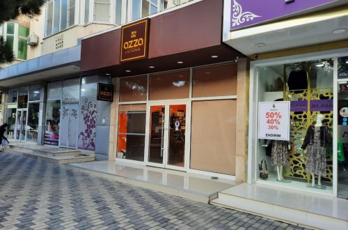 “AZZA”da müştəriyə şərab əvəzinə portveyn verdilər - ŞİKAYƏT