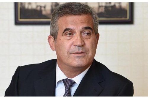 42 yaşında universitet bitirib, 20 ildir icra başçısıdır - FOTO