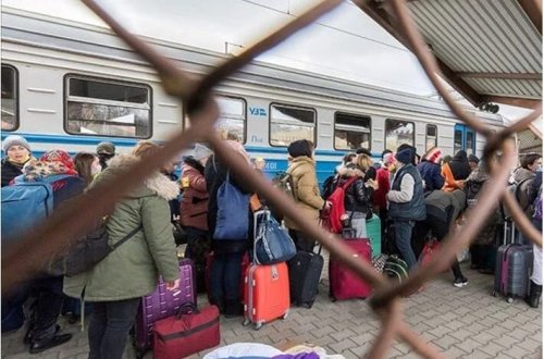 Ukrayna qadağaları ləğv etdi, gənclərin ölkədən axını artdı