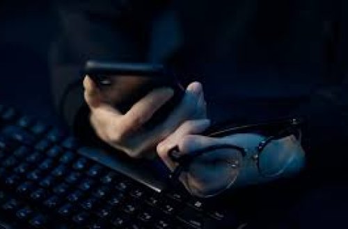 Belçikada milyonlarla abonentin məlumatları oğurlandı: Aralarında Avropa məmurları da var