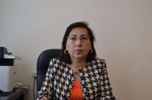 İşdən çıxarılan direktor Təhsil İdarəsini məhkəməyə verib