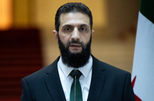 Əhməd əl-Şəraa ABŞ-yə getdi