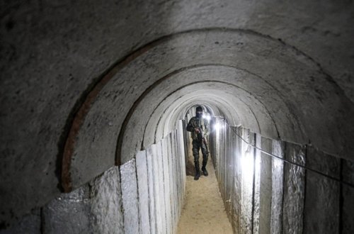 Türkiyə Qəzzada tunellərdə qalan 200 mülki şəxsin çıxarılmasına çalışır