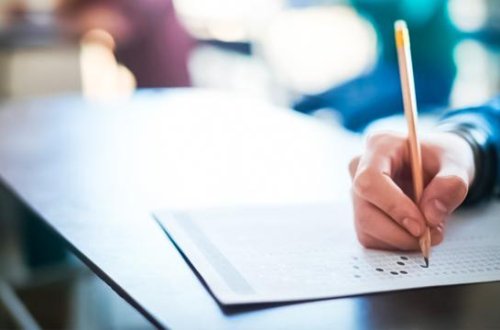 Cənubi Koreya universitetə ​​qəbul imtahanı zamanı uçuşları dayandıracaq