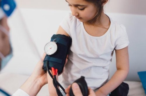 Uşaqlarda yüksək qan təzyiqi halları 20 il ərzində təxminən iki dəfə artıb