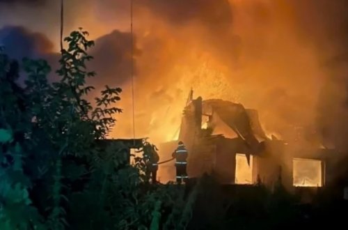 Qazaxıstanda güclü yanğın: 9-u uşaq olmaqla 12 nəfər öldü