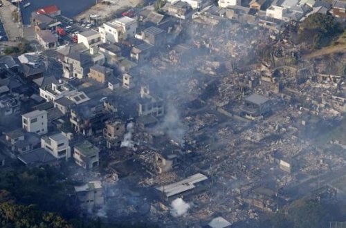 Yaponiyada güclü yanğın: 170-dən çox binaya ziyan dəyib