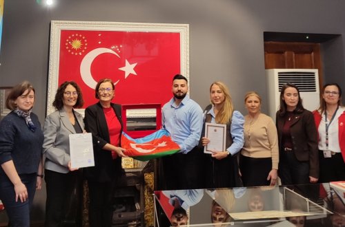 MDU-nun şəhid məzununa məxsus Azərbaycan bayrağı qardaş ölkə Türkiyədə Bayraq muzeyində