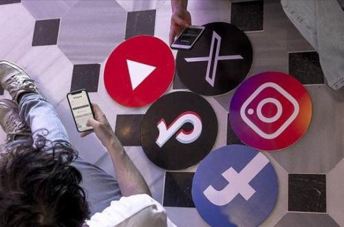 Malayziya 16 yaşdan kiçik uşaqlara sosial media hesabları açmağı qadağan edir