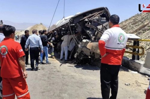İranda dəhşətli avtobus qəzası: Azı iki nəfər ölüb, 40 sərnişin yaralanıb