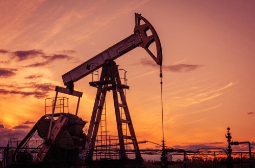 Azərbaycan neftinin qiyməti 65 dolları ötüb