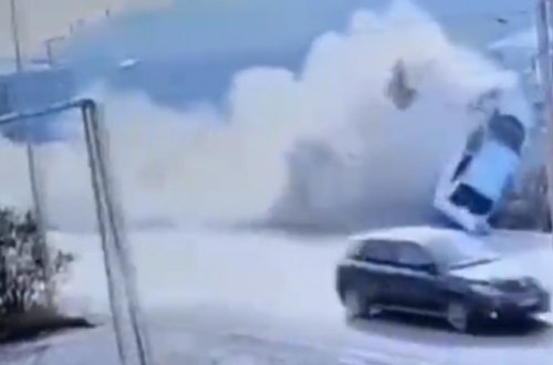 21 yaşlı taksi sürücüsü maşını dəfələrlə aşırdı, öldü (VİDEO)