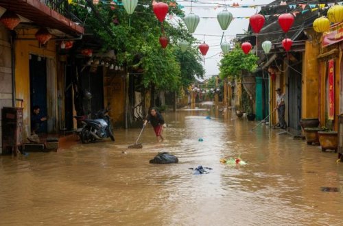 Cənub-Şərqi Asiyada təbii fəlakətlər 1200-ə yaxın insanın həyatına son qoyub
