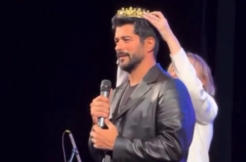 Burak Özçivit Rusiyada kral elan edildi