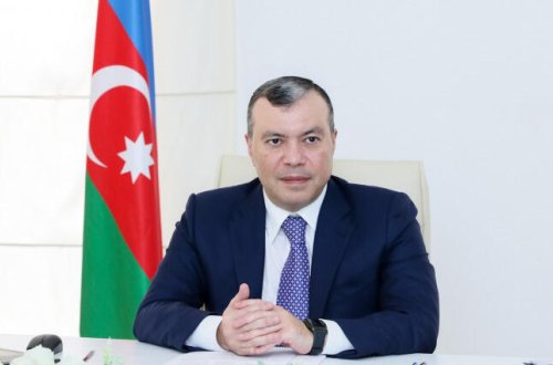 İşsizlər də dövlət tərəfindən sığorta olunacaq - Nazir açıqladı