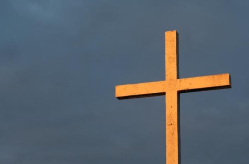 Xorvatiyada “Müsəlman mühacir mənə hücum etdi” deyən rahibənin özünə xəsarət yetirdiyi məlum olub