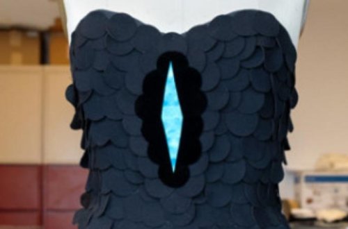 İndiyə qədər yaradılmış ən qara parça, üzərinə düşən işığın 99,87 faizini udur