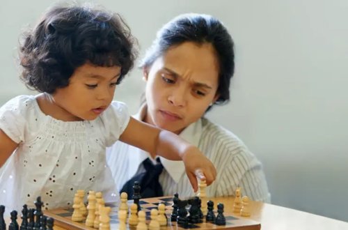 3 yaşında uşaq şahmat üzrə dünya rekordunu qırıb