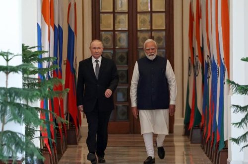 Putin Hindistana enerji tədarükünü davam etdirməyə hazır olduqlarını bildirib