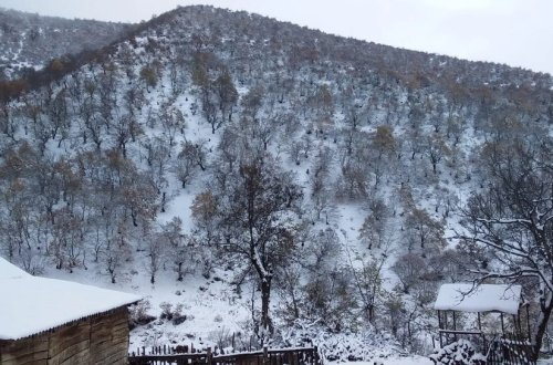 Sarıbaşa qar yağıb