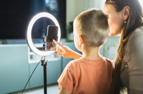 Avstraliyada böyüklərin 79%-i yeni sosial media qadağasını dəstəkləyir