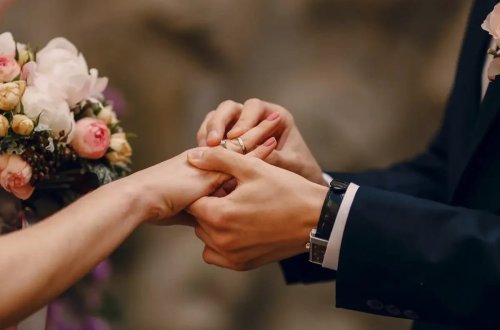 Tovuzda 14 yaşlı qızına toy edən şəxs ögey ata olub