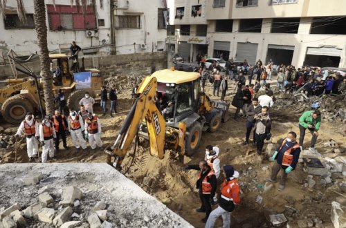 Qəzzada dağıntıların altındandan 45 cəsəd tapıldı